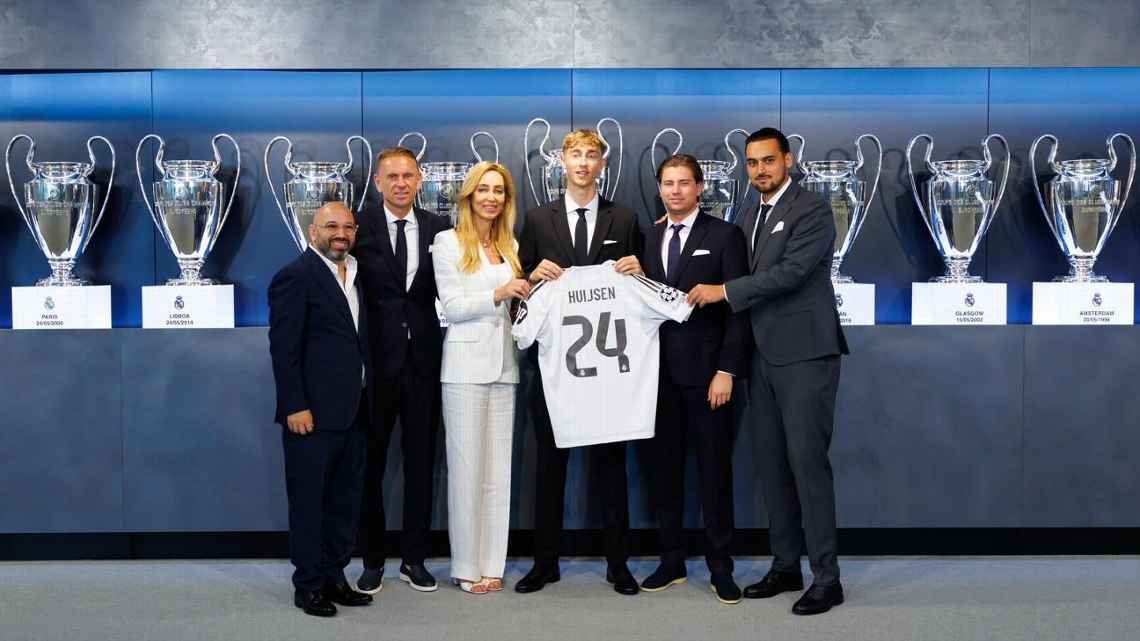 Ali Barat Từ gã tay ngang vào ngành cho vui đến thế lực mới của giới siêu cò 3 Ali Barat Từ gã tay ngang vào ngành cho vui đến thế lực mới của giới siêu cò 3