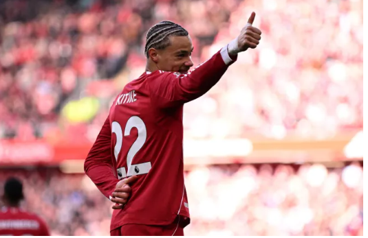 Patrice Evra Arsenal hãy dùng mọi chiêu trò để lên ngôi mùa này! 7 Patrice Evra Arsenal hãy dùng mọi chiêu trò để lên ngôi mùa này! 7