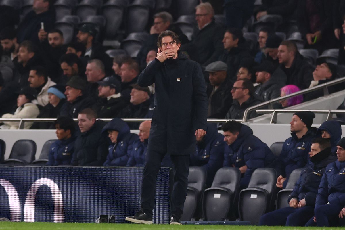 Điều gì đang chờ Tottenham ở phía trước nếu họ xuống hạng 3