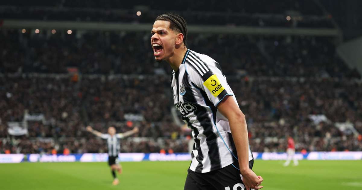 Tuần trăng mật của Michael Carrick tại Man Utd đã kết thúc Điều đó sớm muộn cũng sẽ xảy ra 1