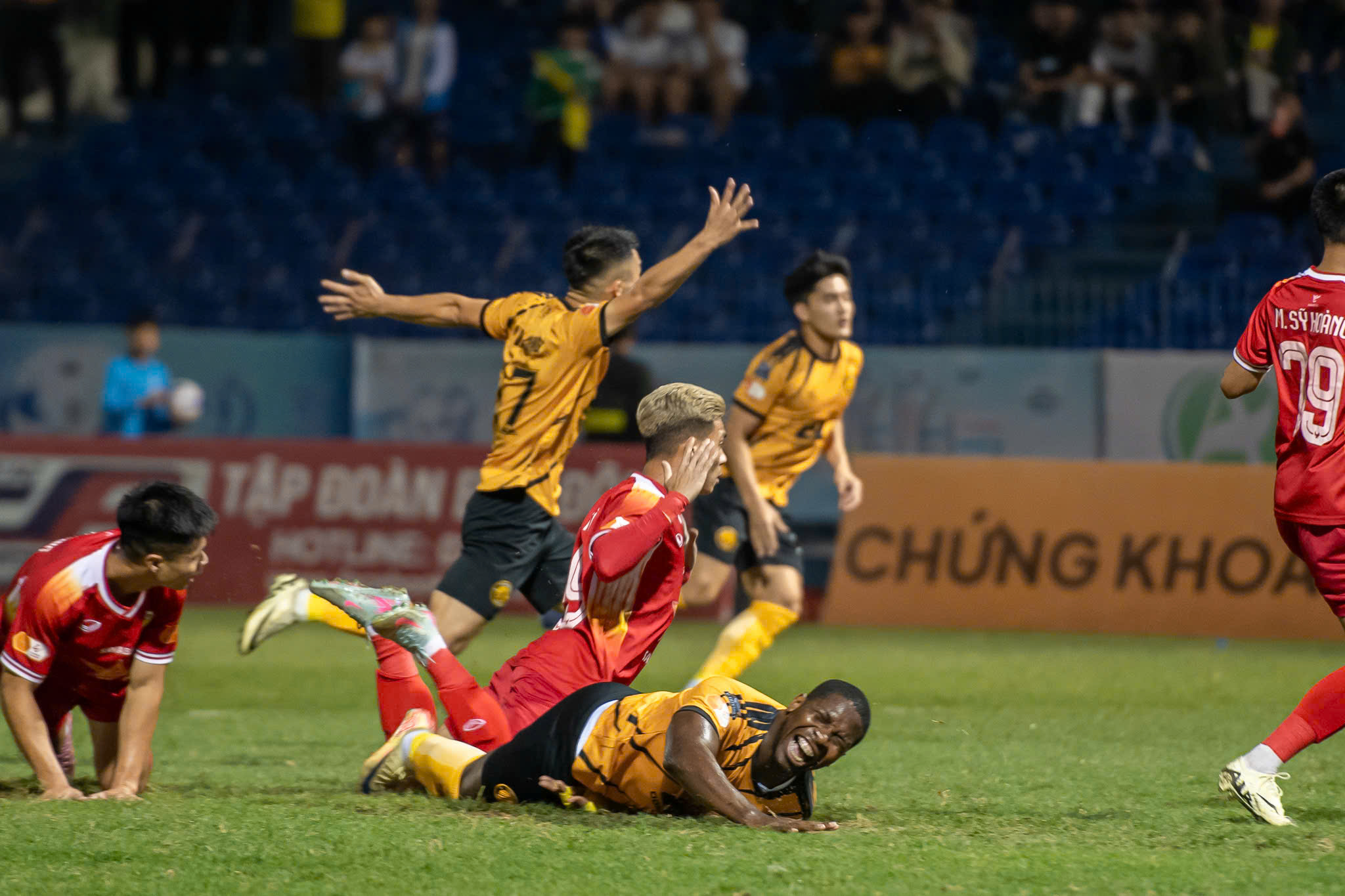 Thanh Hoa vs Ha Tinh