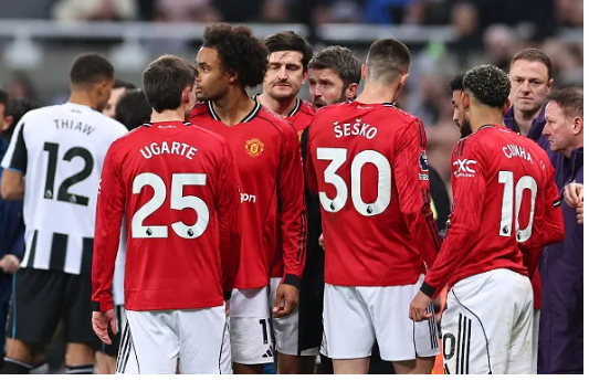 Tuần trăng mật của Michael Carrick tại Man Utd đã kết thúc Điều đó sớm muộn cũng sẽ xảy ra 2