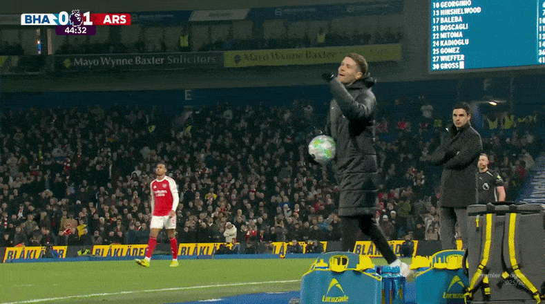 Tại sao mọi người lại nổi đóa về cách Arsenal kiểm soát trận đấu 16