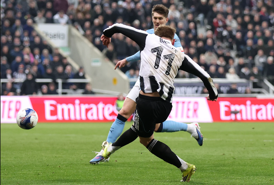 HLV Eddie Howe chỉ ra lý do đội nhà thua ngược Man City 1