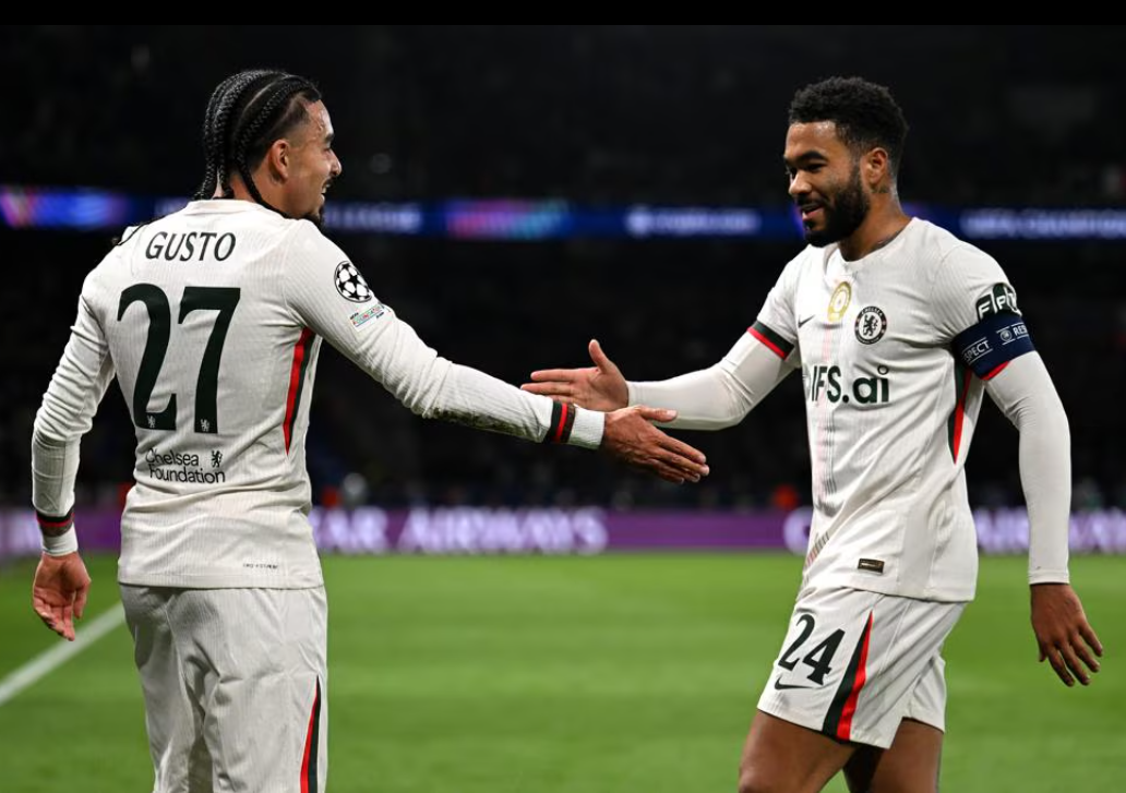 Hạ Chelsea 5-2, PSG bước một chân vào tứ kết Champions League mùa này 4