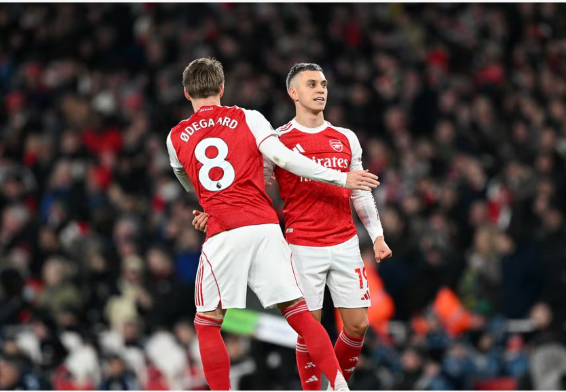 Arsenal cần Martin Odegaard để cứu vãn mùa giải 3