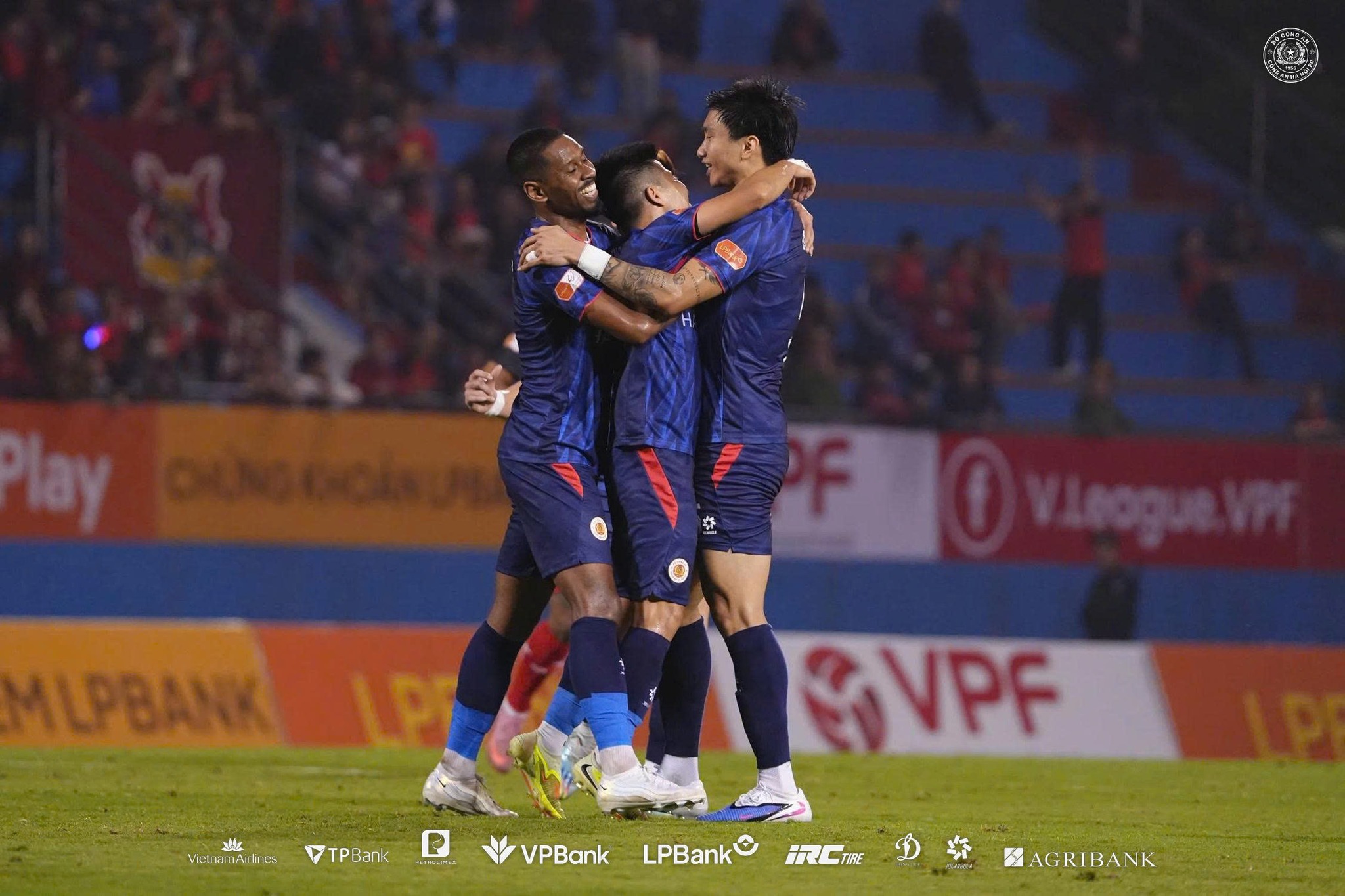 Đoàn Văn Hậu tiết lộ câu nói của HLV Polking giúp CAHN đánh bại Ninh Bình FC 1