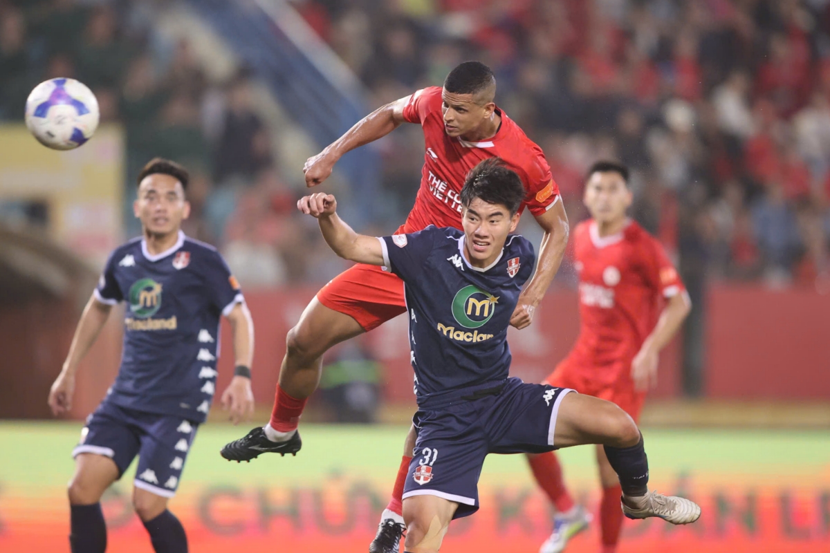 HLV Chu Đình Nghiêm chê Ronaldo, tiết lộ Hải Phòng sắp có ngoại binh 1