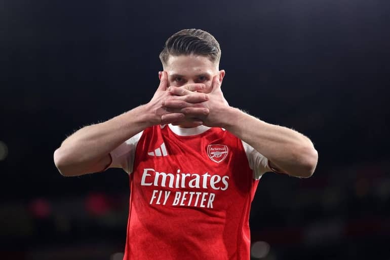 SA0AA5ZQfK5O_xIYCiYFZUJoz_1440x9