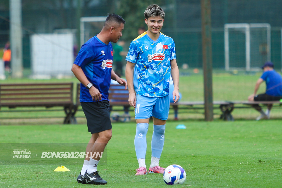 U23 Việt Nam rèn kỹ thể lực trước thềm sang Trung Quốc 5