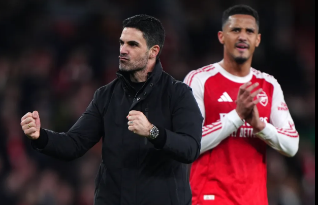 Arsenal và lời nguyền của tháng Tư 2 Arsenal và lời nguyền của tháng Tư 2