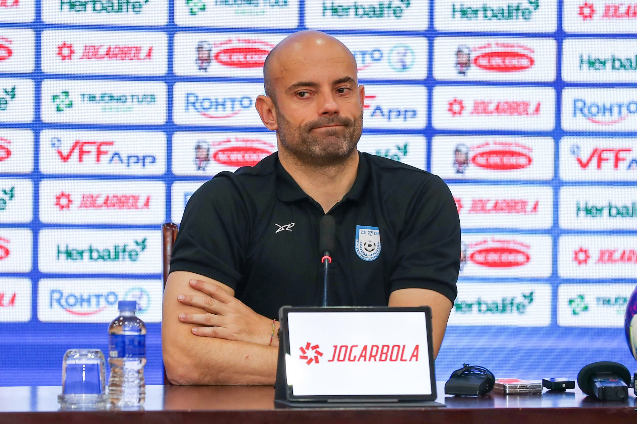 HLV Javier Cabrera cua dT Bangladesh