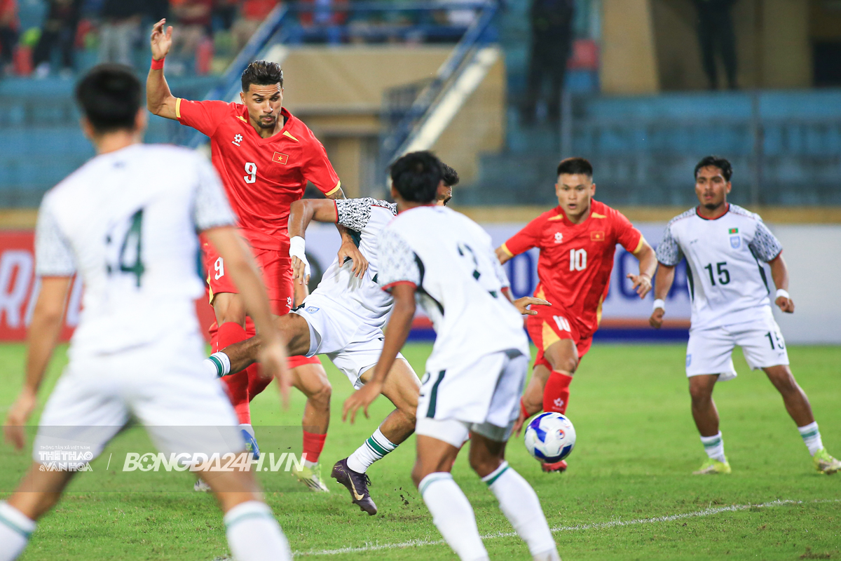 Khi Hoàng Hên vẫn chưa son 1