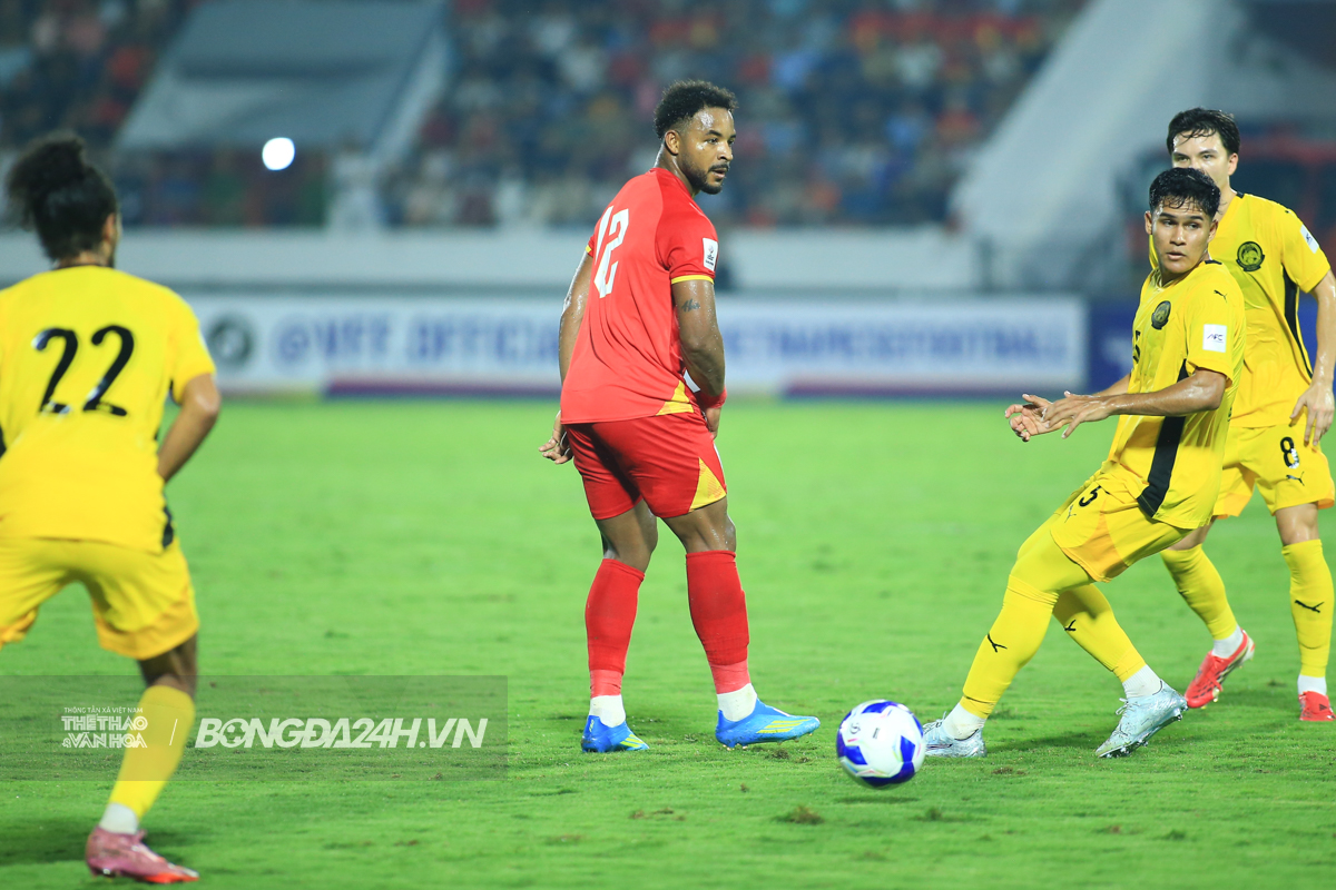 Hành động đẹp của sao Malaysia 4 Hành động đẹp của sao Malaysia 4