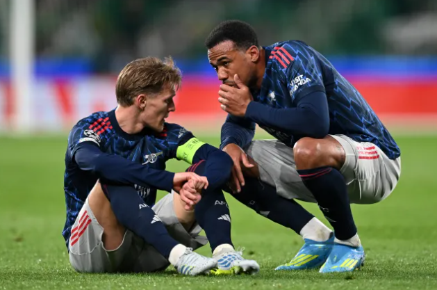 Arteta mong Saka và Odegaard trở lại đội hình Arsenal ngay lập tức 1