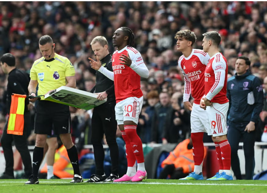 Khi thầy trò Mikel Arteta tự làm khó mình trong cuộc đua vương quyền 1