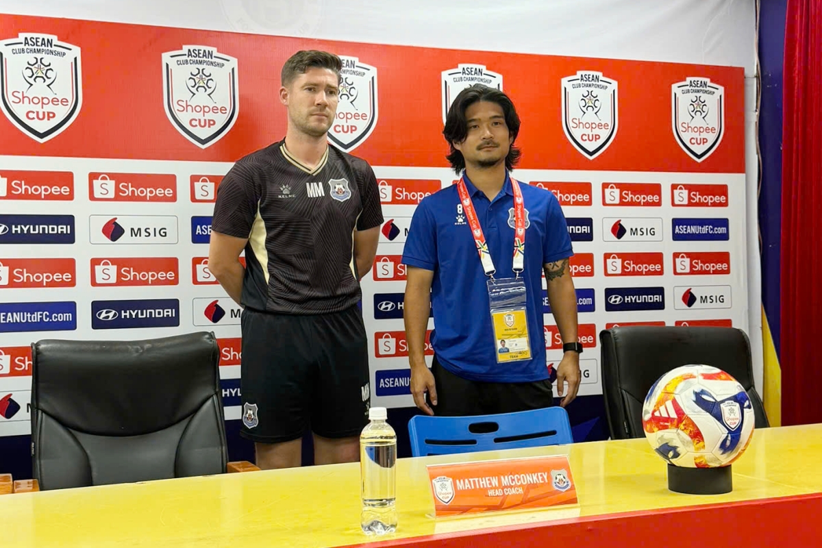 HLV Matthew McConkey cua Svay Rieng