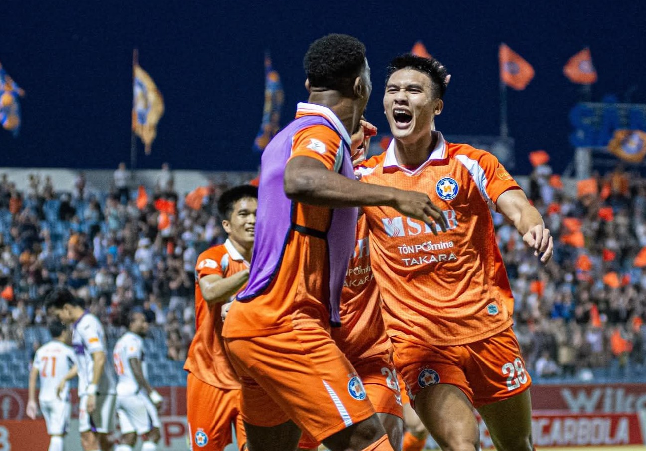 HLV Đà Nẵng Giờ trận VLeague nào cũng như chung kết 1