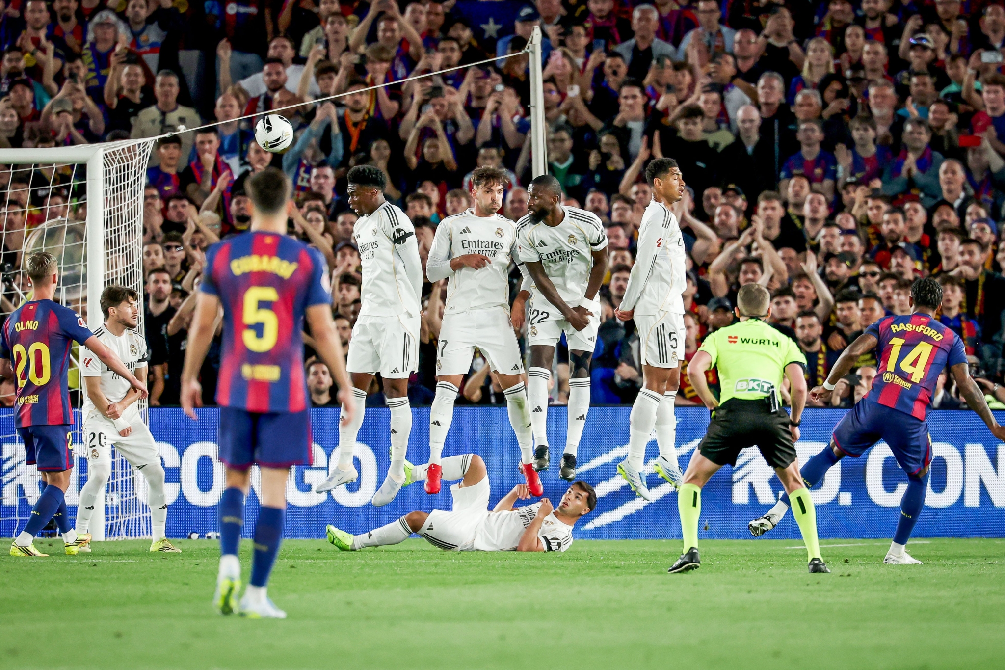 Rashford mo ty so tran El Clasico tu pha da phat truc tiep