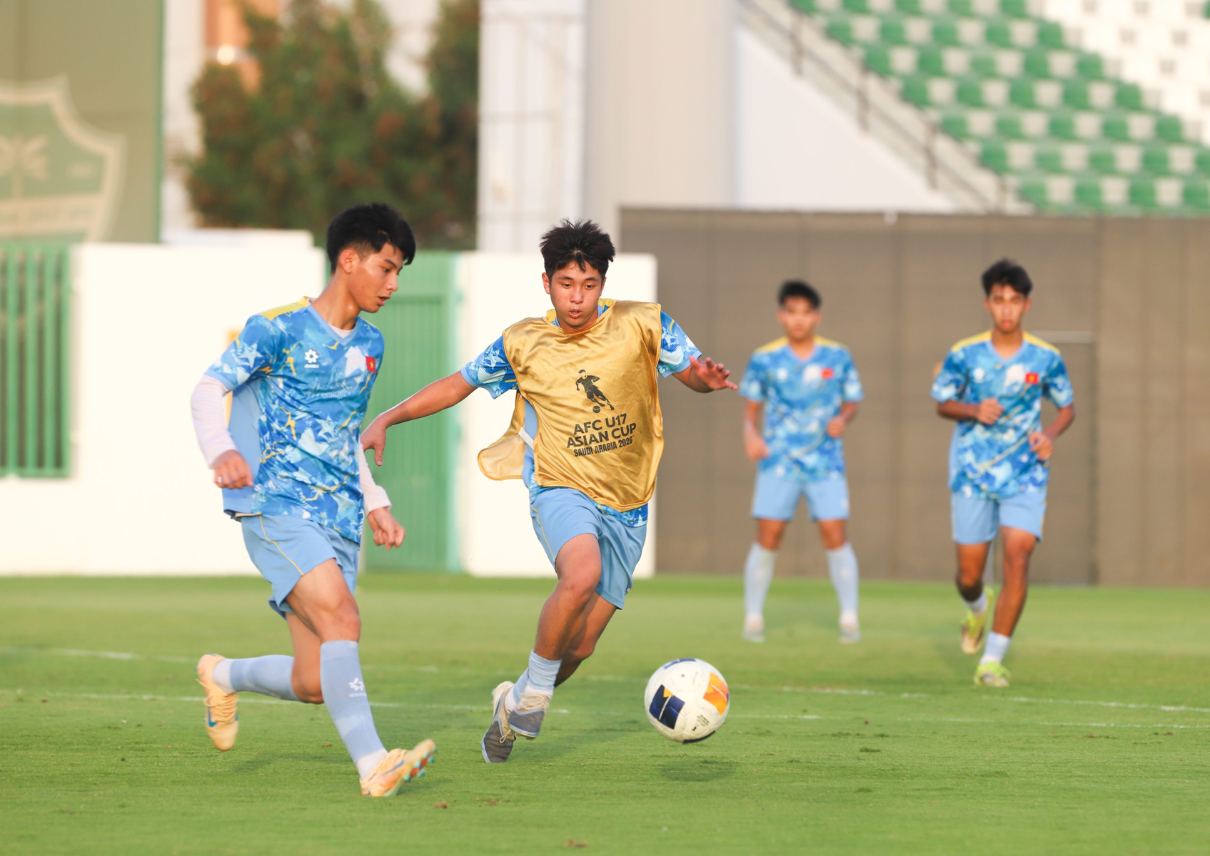 U17 Viet Nam len phuong an chuan bi cho cuoc tai dau voi Australia