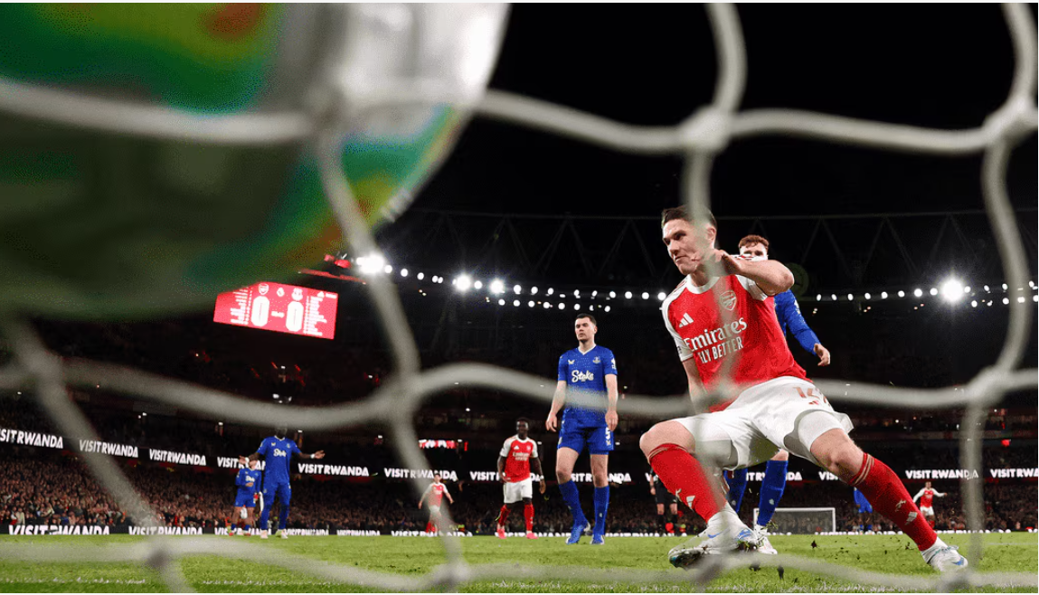 10 khoảnh khắc mang về chức vô địch Ngoại hạng Anh cho Arsenal 8