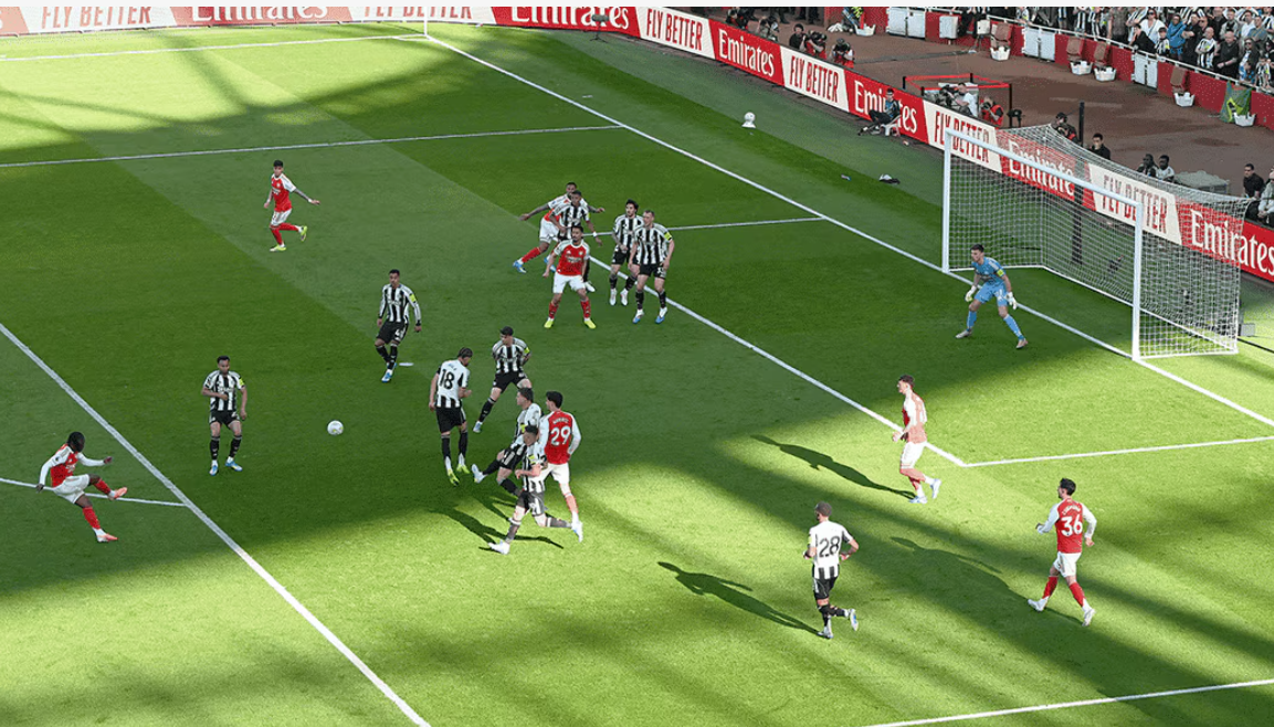 10 khoảnh khắc mang về chức vô địch Ngoại hạng Anh cho Arsenal 9