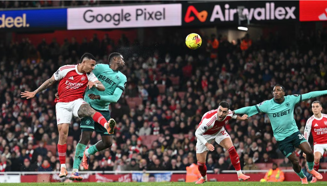 10 khoảnh khắc mang về chức vô địch Ngoại hạng Anh cho Arsenal 4