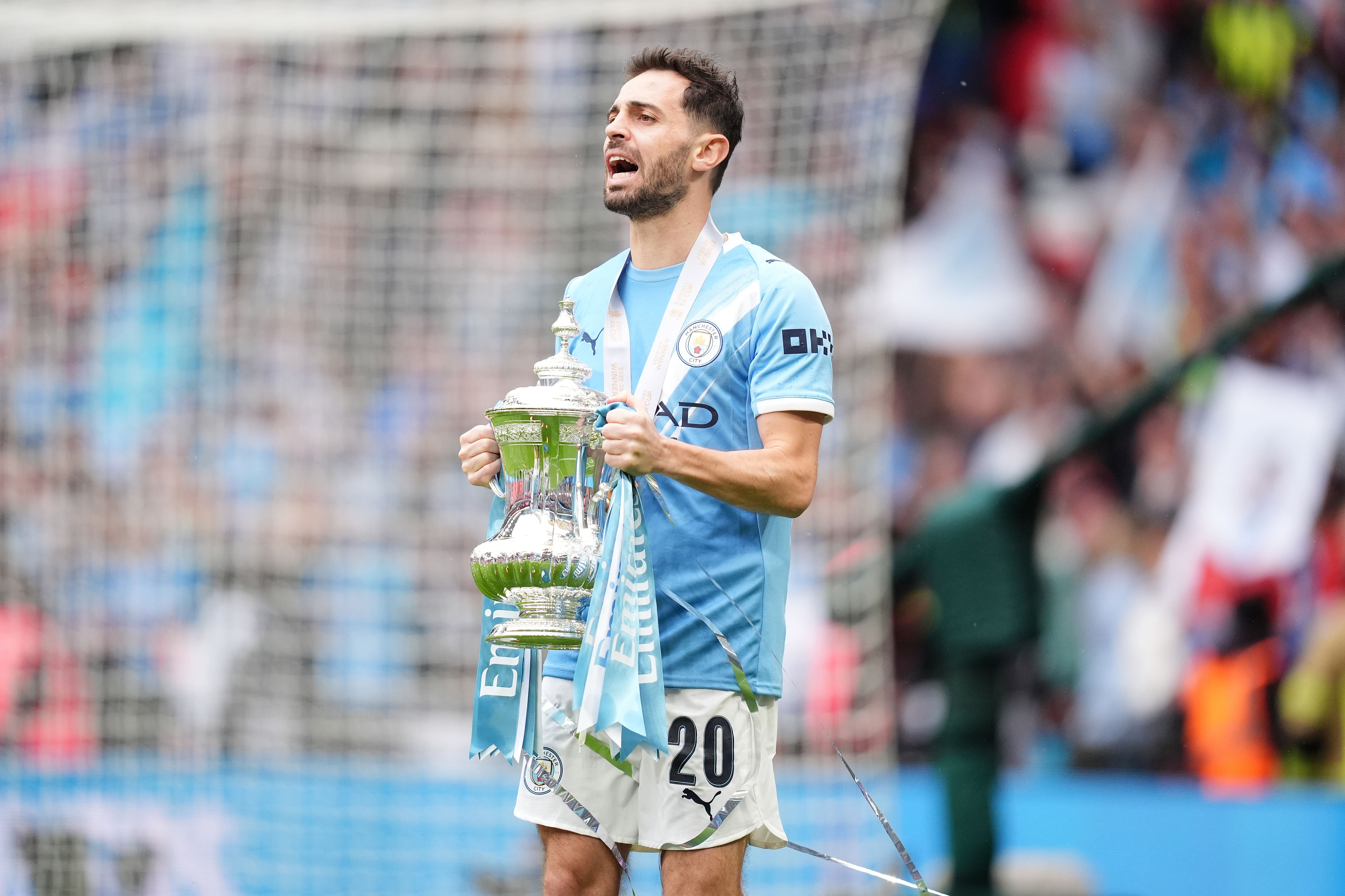 Bernardo Silva Nếu Man City không trải qua mùa chuyển giao và mắc quá nhiều sai lầm, chúng tôi đã vô địch Premier league 5