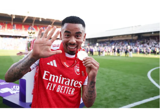 Arsenal co the ban Gabriel Jesus o He 2026.
