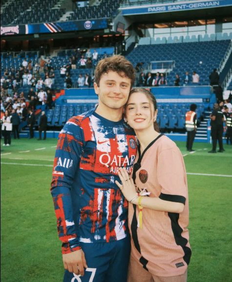 Điểm mặt những nàng WAGs đẹp nhất trận chung kết Champions League 11