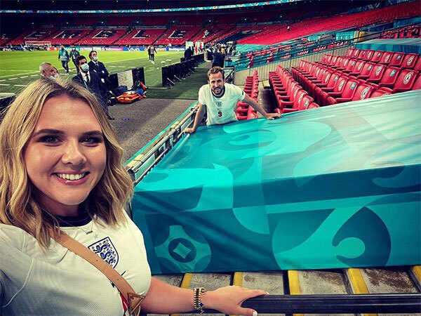 Các nàng WAGs quyến rũ nhất của tuyển Anh ở World Cup 2026 7