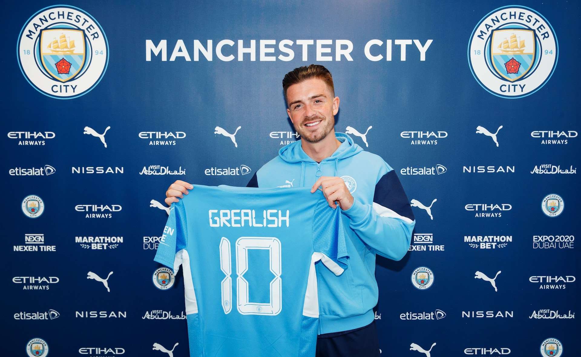 Liệu Morgan Rogers có phải giải pháp khả thi cho Arsenal ở hành lang cánh trái 4