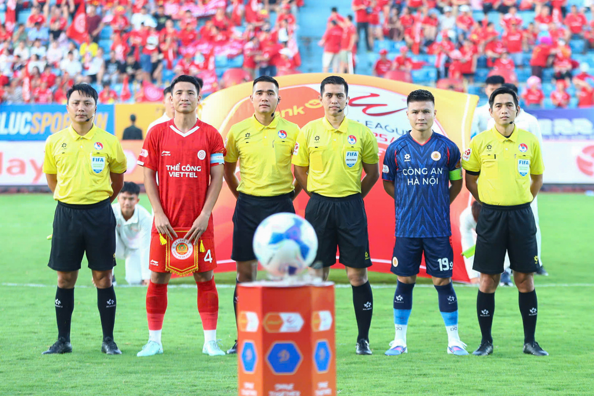 Bui Tien Dung Quang Hai Viettel vs CAHN 7/6