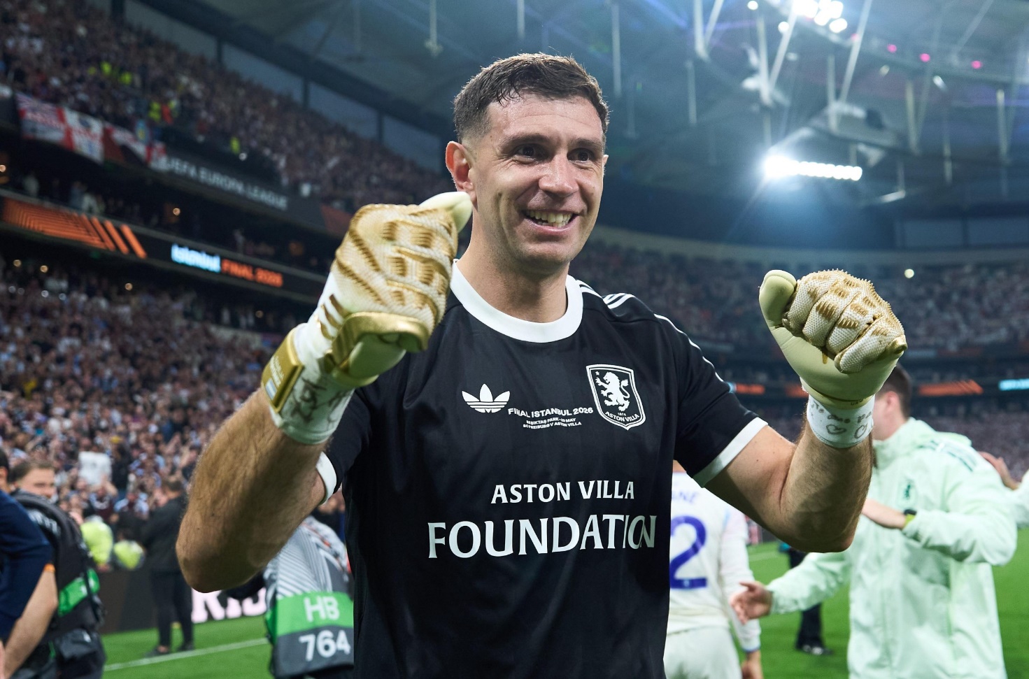 Aston Villa và mùa hè khó khăn trong việc cân bằng tài chính 3