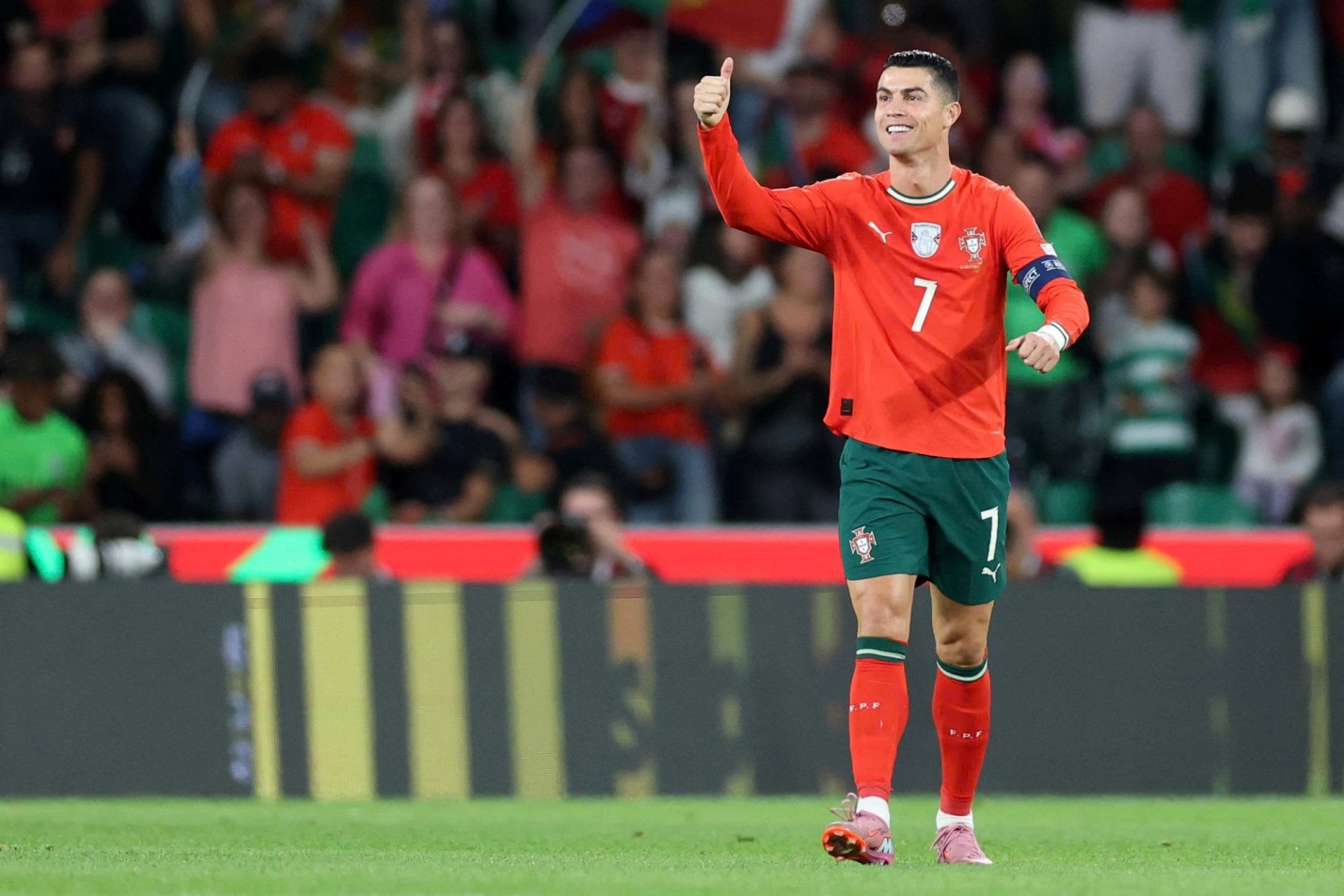 Chuyện những Lão già gân tuổi tứ tuần ở World Cup 2026 3