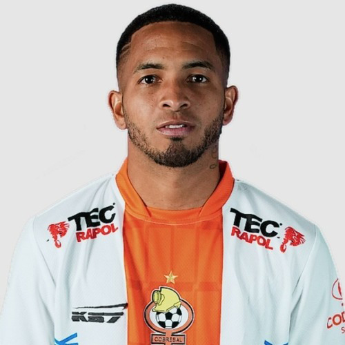 Cesar Yanis