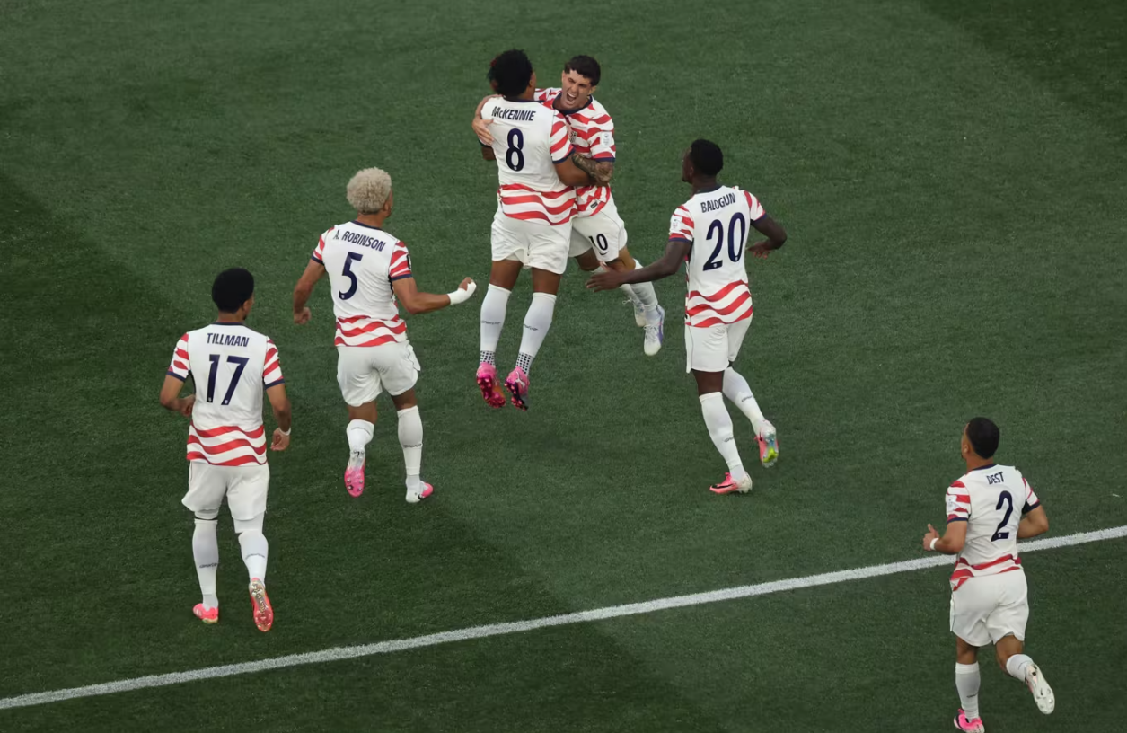 Mỹ 4-1 Paraguay Bình minh của một kỷ nguyên bóng đá mới tại xứ cờ hoa 1