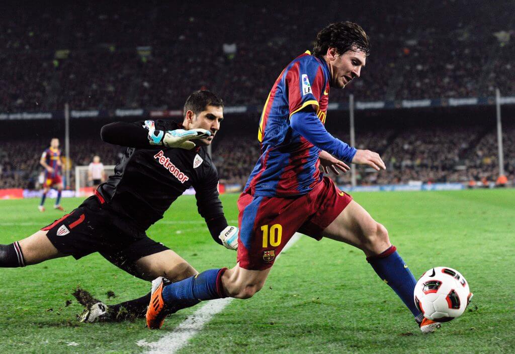 Xavi Nếu bạn không thể phối hợp với Messi, tức là bạn không biết đá bóng! 3