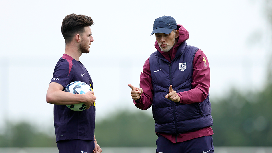 Thomas Tuchel het loi khen ngoi tien ve Declan Rice