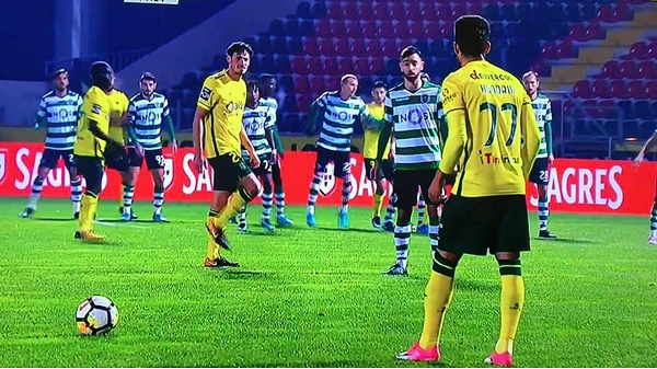 Hoàng Hên Số 10 mới La Masia của đội tuyển Việt Nam 4