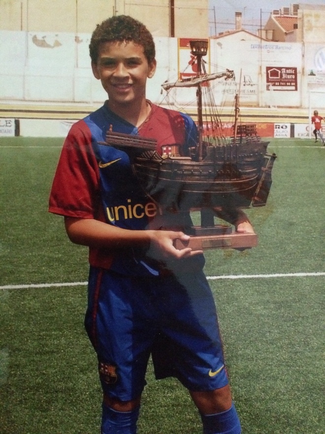 Hoàng Hên Số 10 mới La Masia của đội tuyển Việt Nam 5