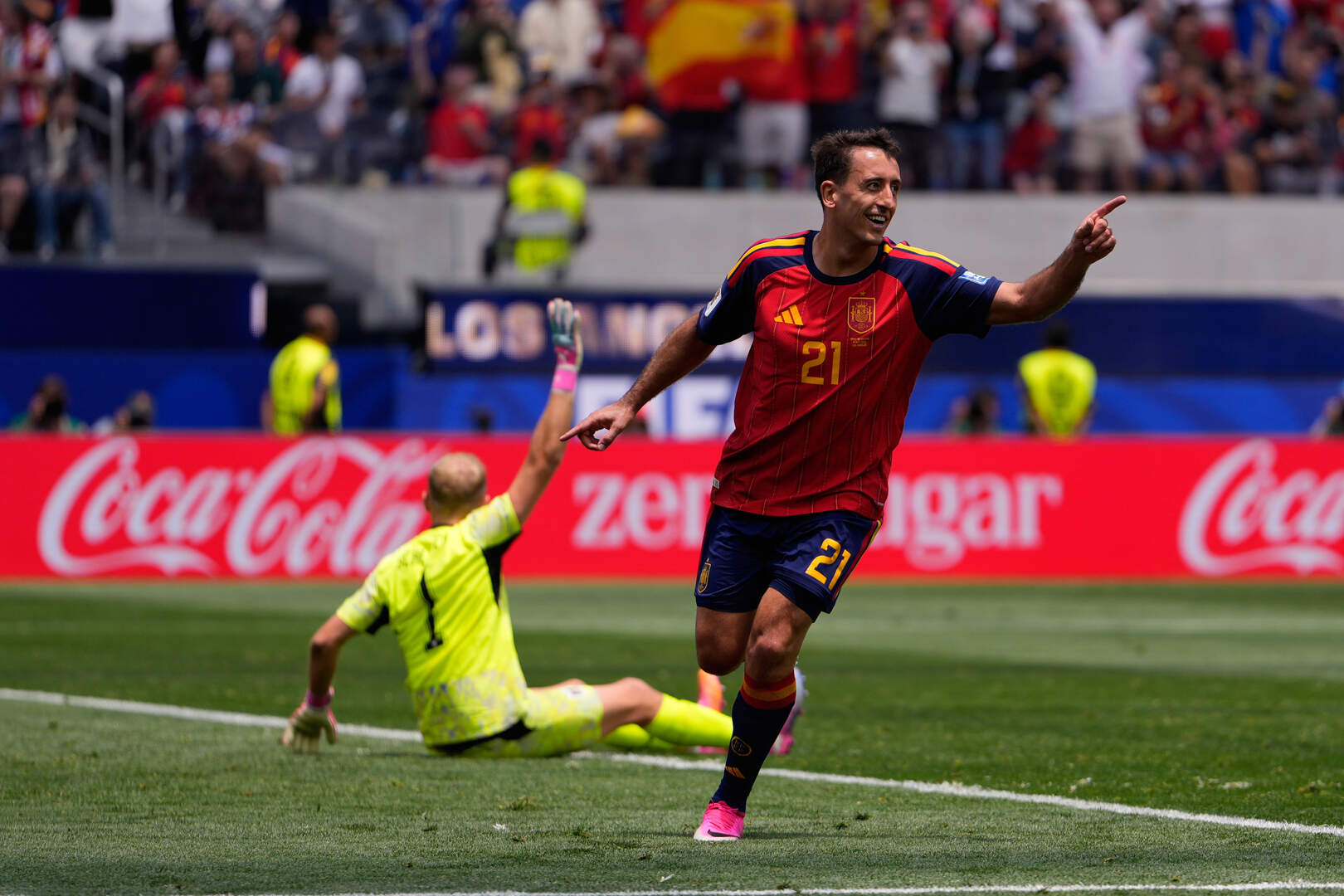 Đã đến lúc chúng ta cần nói về Mikel Oyarzabal 3