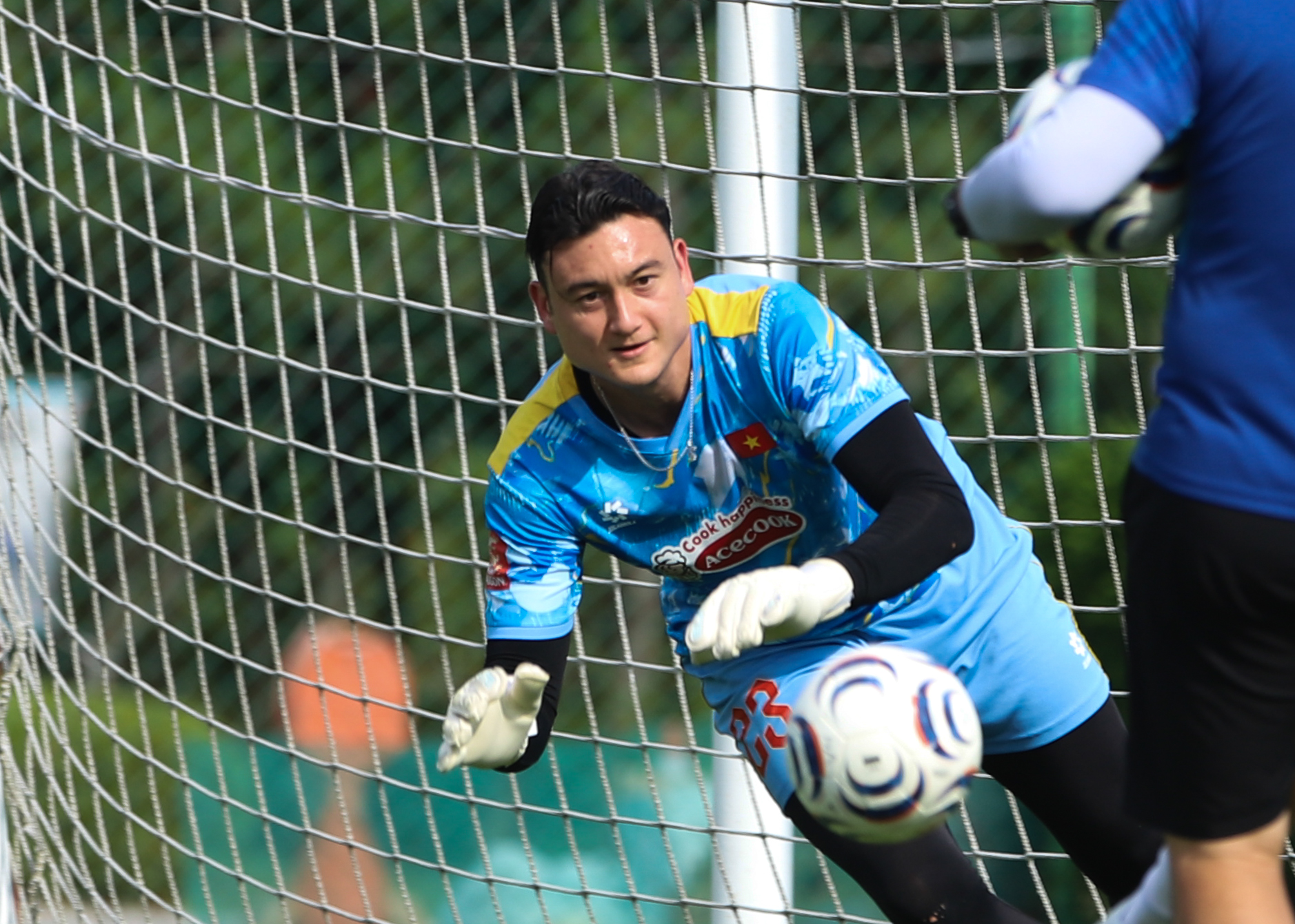 văn lâm van lam