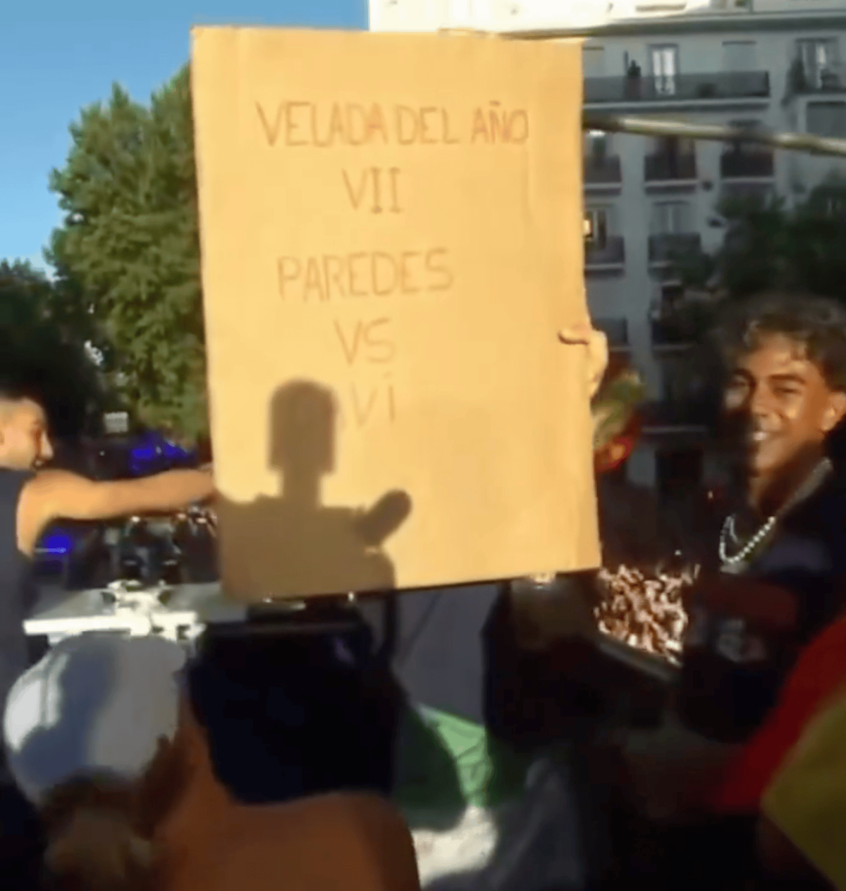 Yamal mỉa mai Paredes 1 Yamal mỉa mai Paredes 1