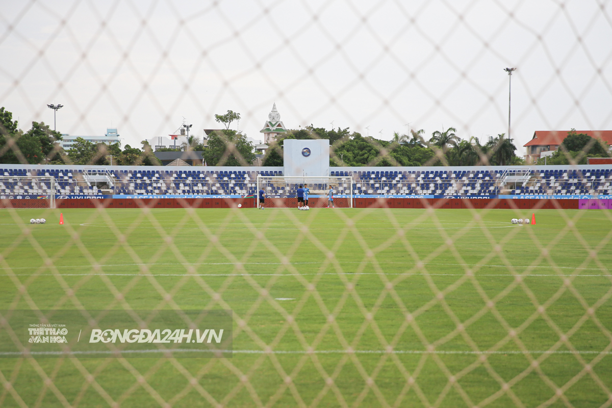 SVĐ Chonburi sẵn sàng cho màn ra quân của ĐT Việt Nam 4