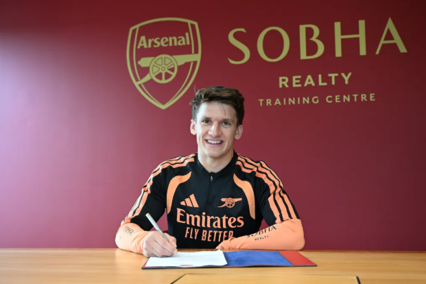 Tham vọng của Christos Tzolis khi chính thức trở thành người của Arsenal 1