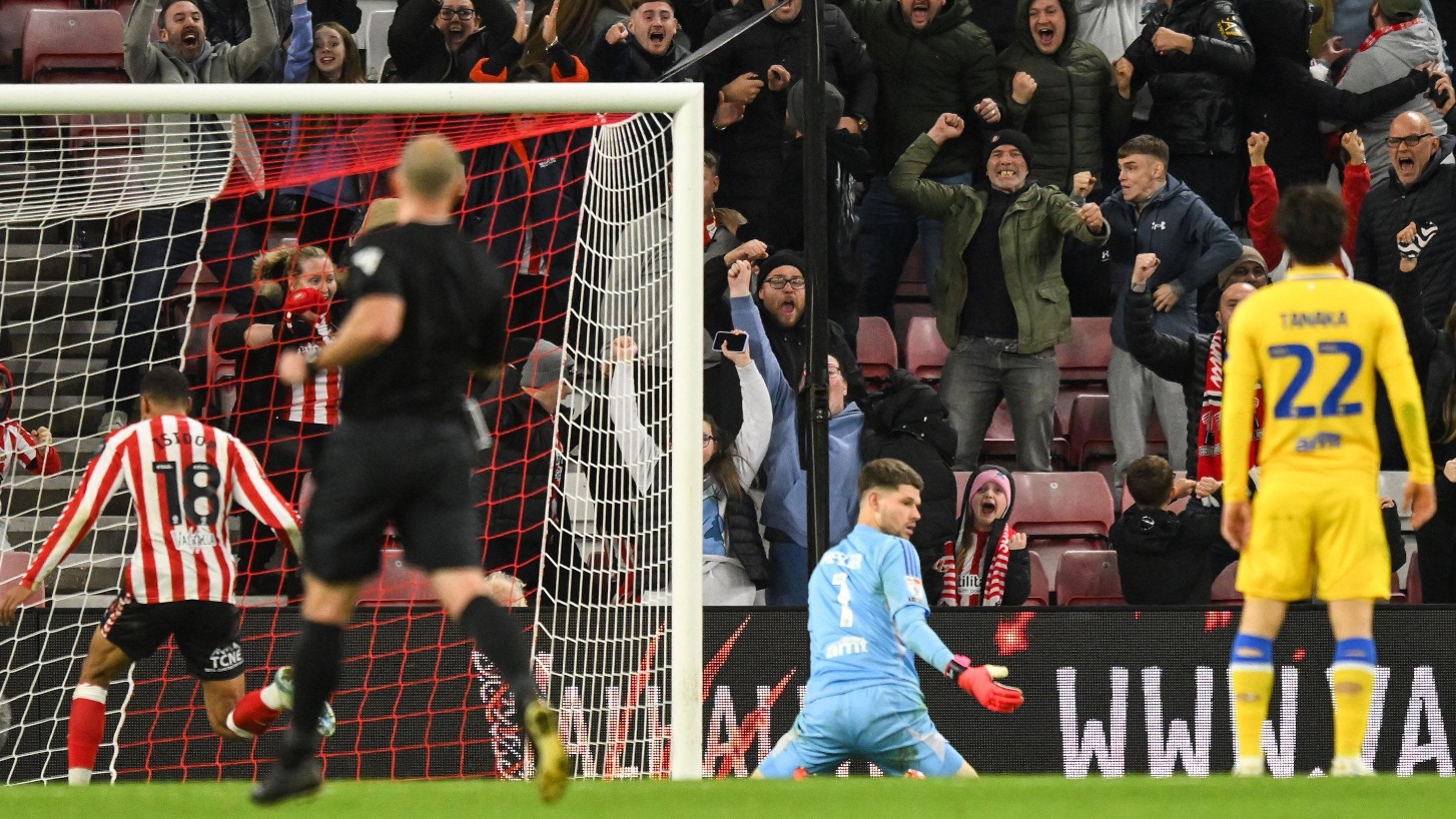 Điều gì đã hủy hoại sự nghiệp của Illan Meslier - tân binh của Arsenal 3 Điều gì đã hủy hoại sự nghiệp của Illan Meslier - tân binh của Arsenal 3