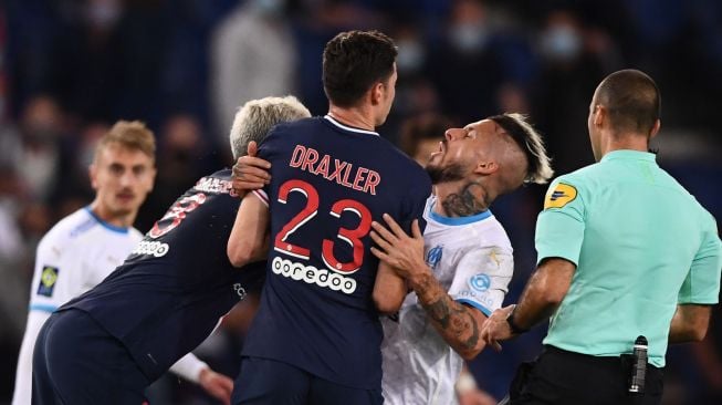 Những lần Leandro Paredes mất kiểm soát và châm ngòi hỗn chiến 1 Những lần Leandro Paredes mất kiểm soát và châm ngòi hỗn chiến 1
