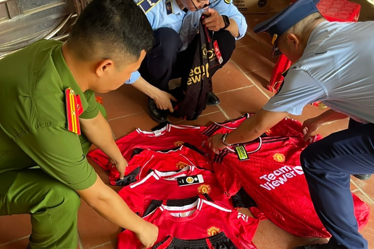 Tại sao hiện tượng World Cup Vozinha không đến V-league 4 Tại sao hiện tượng World Cup Vozinha không đến V-league 4