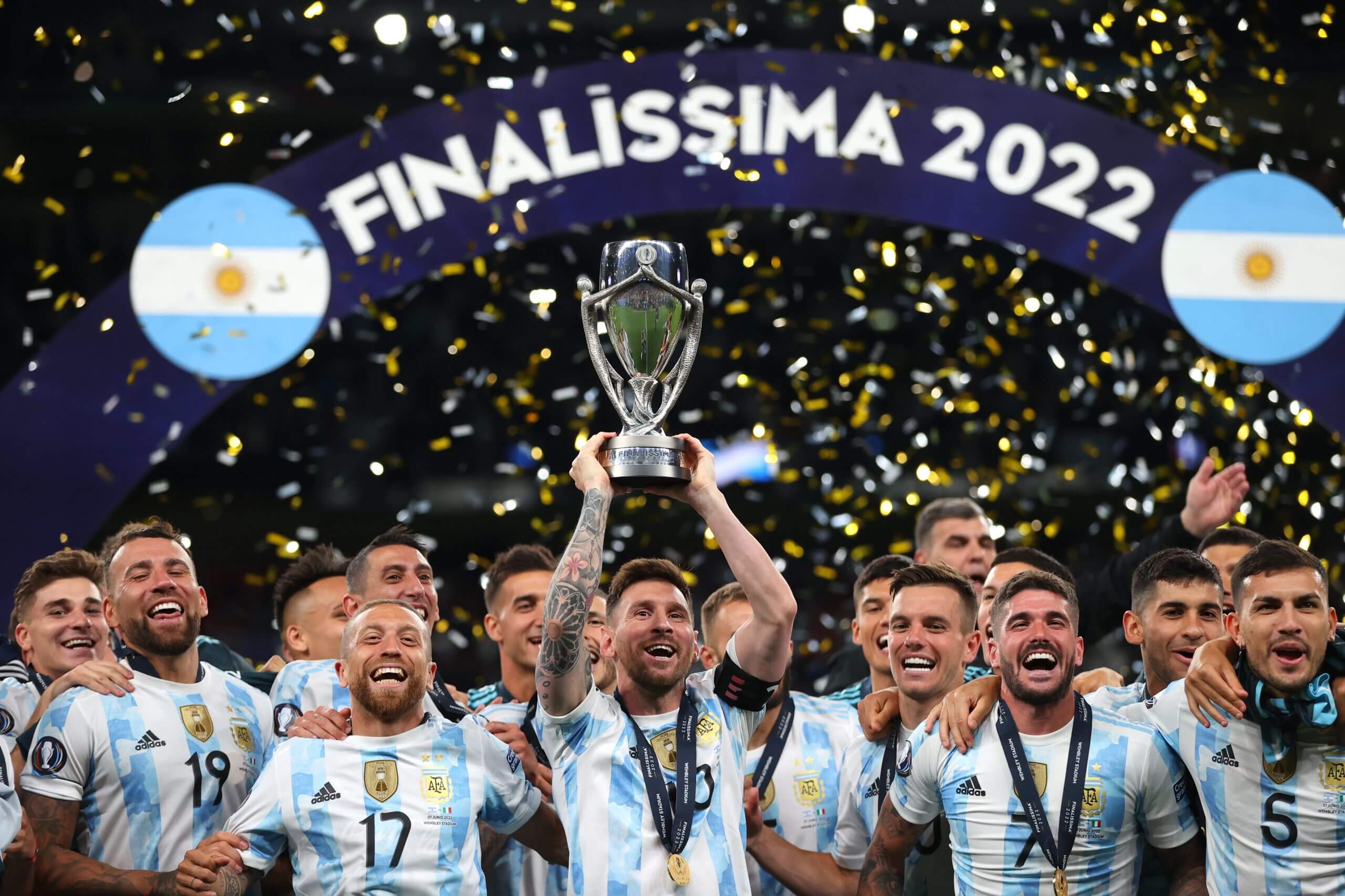 Cuộc chiến tiềnquyền giữa FIFA và UEFA 4